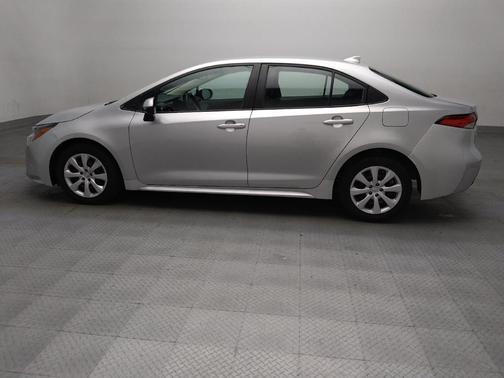 Classic Silver Metallic 2024 Toyota Corolla LE