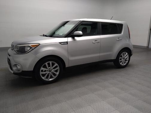 2017 Kia Soul +