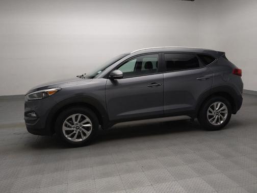 2017 Hyundai TUCSON SE Plus
