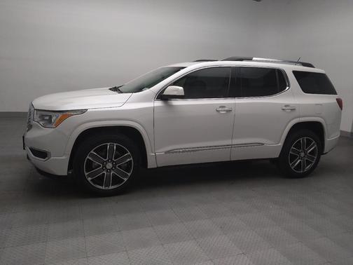 White 2019 GMC Acadia Denali