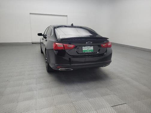 2022 Chevrolet Malibu FWD RS