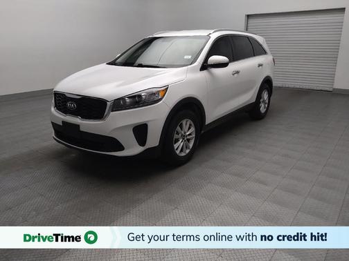 Snow White Pearl 2019 Kia Sorento LX