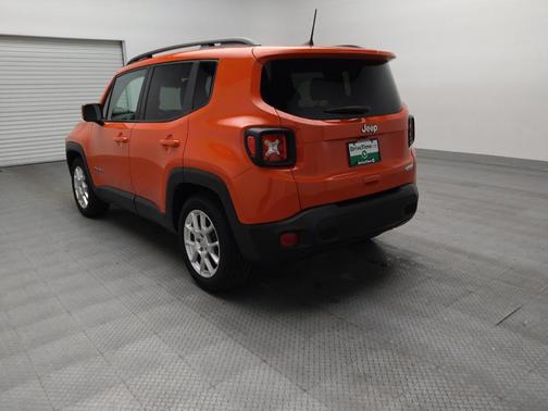 Omaha Orange Clearcoat 2020 Jeep Renegade Latitude