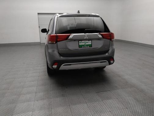Mercury Gray Metallic 2020 Mitsubishi Outlander SEL