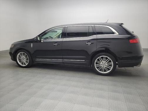2019 Lincoln MKT Reserve