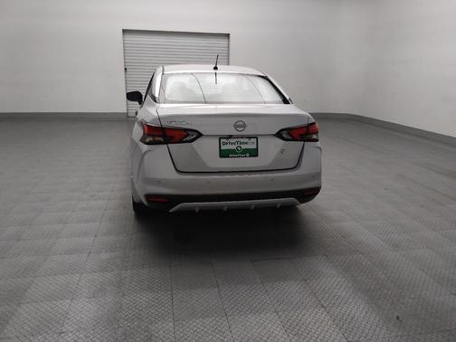 Brilliant Silver Metallic 2025 Nissan Versa 1.6 S