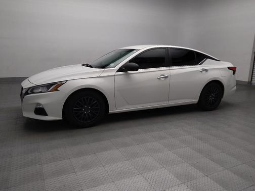 2020 Nissan Altima S FWD