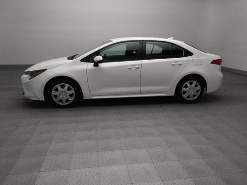 White 2021 Toyota Corolla LE