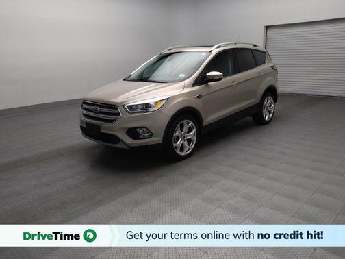 White Gold Metallic 2018 Ford Escape Titanium