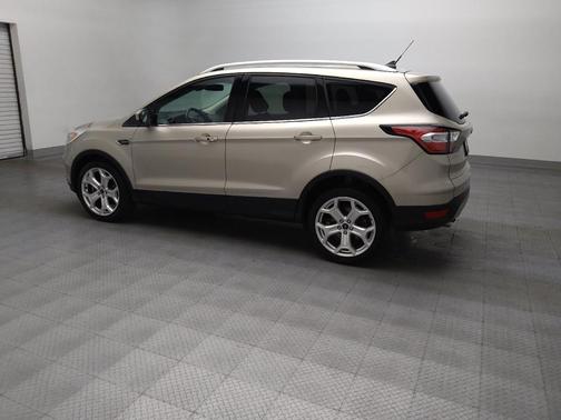 White Gold Metallic 2018 Ford Escape Titanium