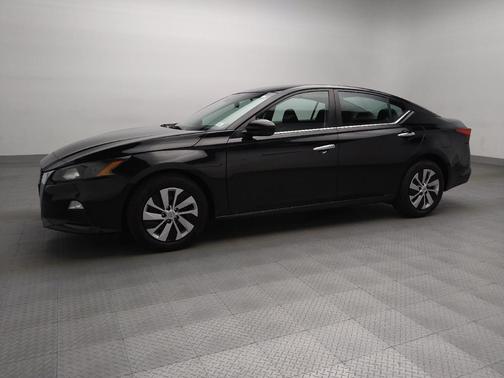 2022 Nissan Altima S FWD