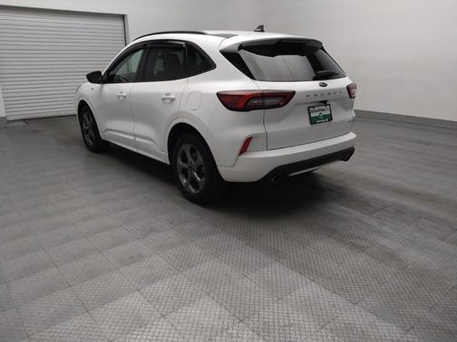 White 2023 Ford Escape ST-Line