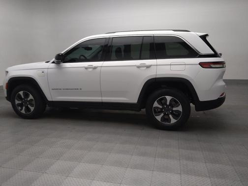 Bright White Clearcoat 2022 Jeep Grand Cherokee 4xe Base