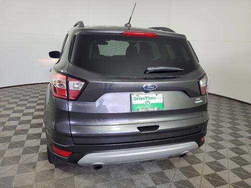 Magnetic Metallic 2018 Ford Escape SE