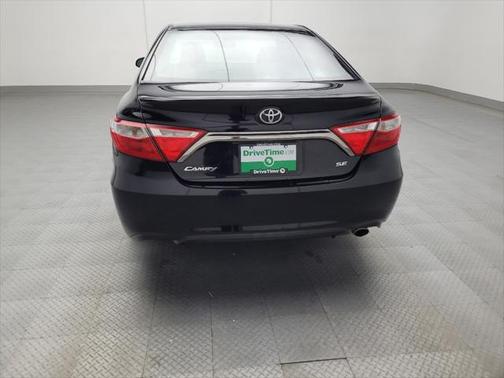 2016 Toyota Camry SE w/Special Edition Pkg
