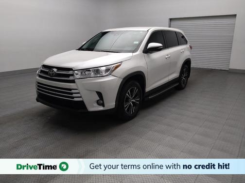 Blizzard Pearl 2019 Toyota Highlander LE Plus