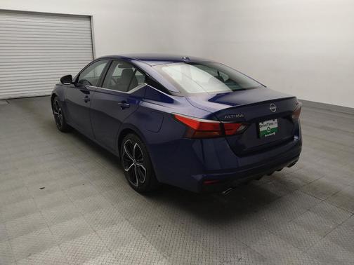 Deep Blue Pearl 2024 Nissan Altima SR FWD