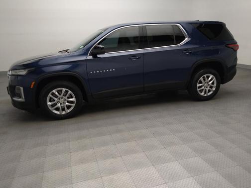 Northsky Blue Metallic 2022 Chevrolet Traverse LS