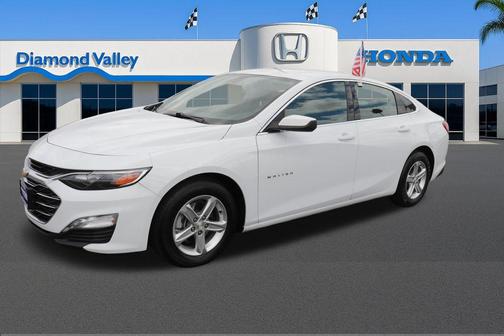 Summit White 2022 Chevrolet Malibu FWD LT