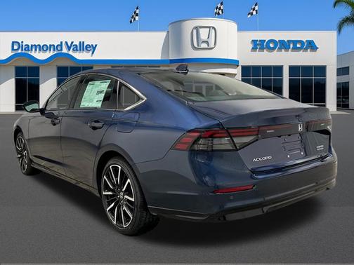2025 Honda Accord Hybrid Touring