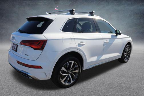 2023 Audi Q5 45 S line Premium Plus