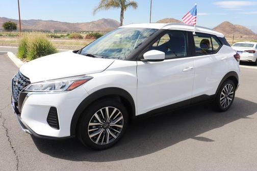 2024 Nissan Kicks SV