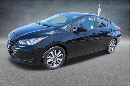 2023 Nissan Versa 1.6 SV