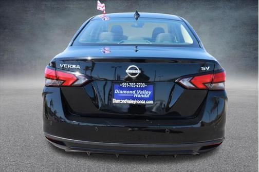 2023 Nissan Versa 1.6 SV