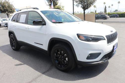 2023 Jeep Cherokee Altitude