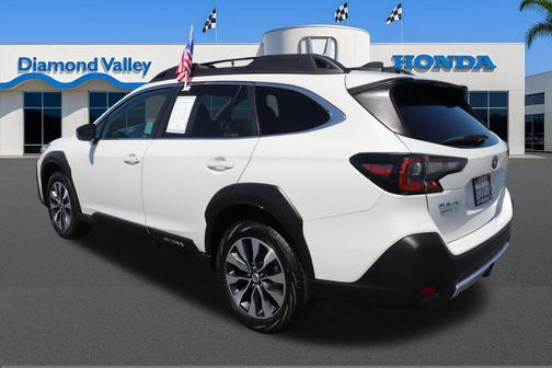 Crystal White Pearl 2024 Subaru Outback Limited XT