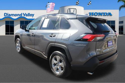 2025 Toyota RAV4 Hybrid LE