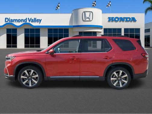 2025 Honda Pilot Touring 8-Passenger