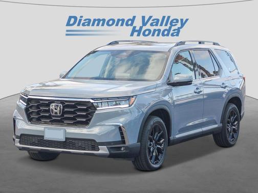 2025 Honda Pilot Touring 8-Passenger