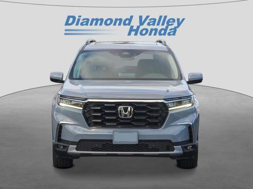 2025 Honda Pilot Touring 8-Passenger