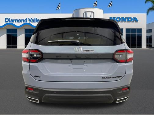 2025 Honda Pilot Black Edition