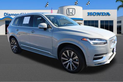 2024 Volvo XC90 B6 Plus Bright Theme 7-Seater