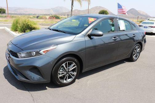 2023 Kia Forte LXS