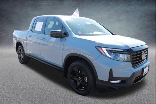 2022 Honda Ridgeline Black