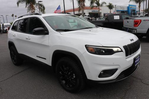 2023 Jeep Cherokee Altitude