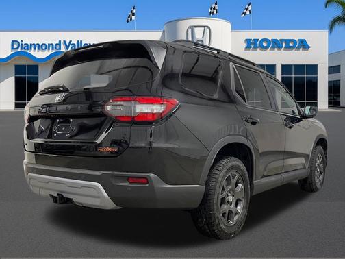 2025 Honda Pilot TrailSport
