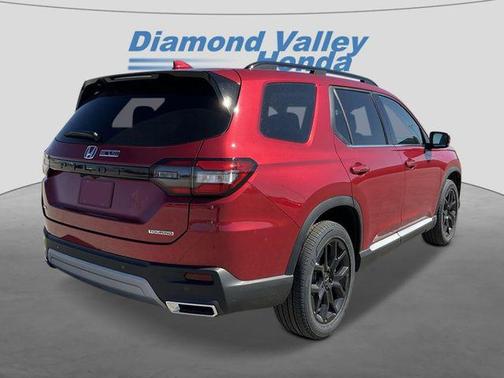2025 Honda Pilot Touring 8-Passenger