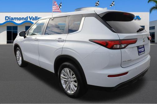 2024 Mitsubishi Outlander ES 2.5 S-AWC