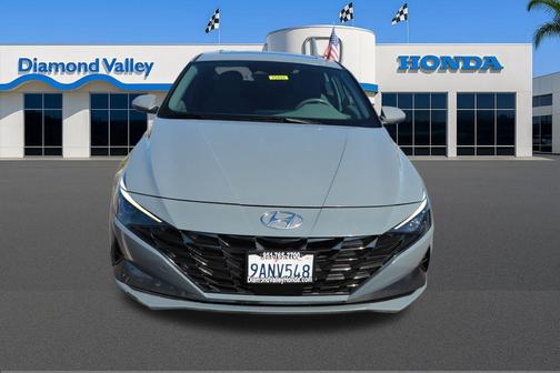 2022 Hyundai ELANTRA SEL