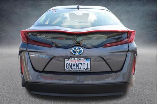 2021 Toyota Prius Prime LE