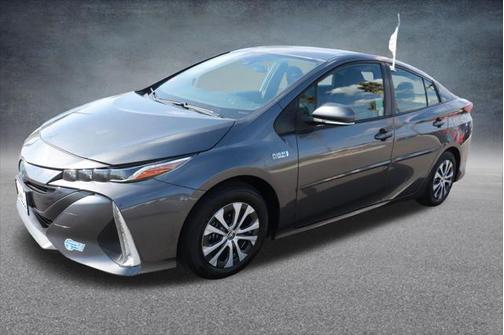2021 Toyota Prius Prime LE