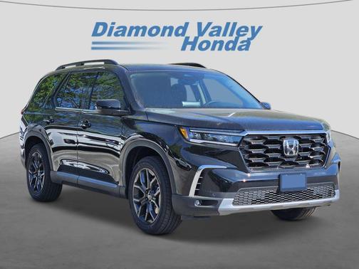 2025 Honda Pilot Touring 8-Passenger
