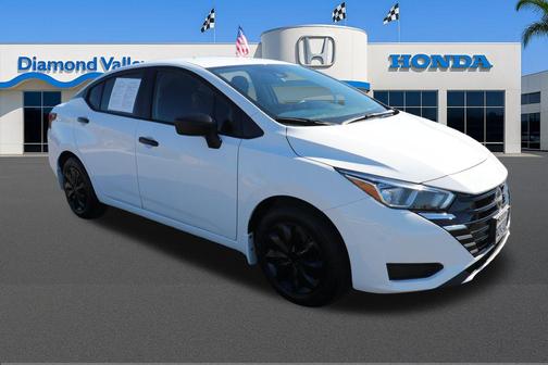 2024 Nissan Versa 1.6 S