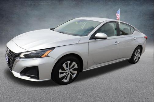 2023 Nissan Altima S FWD