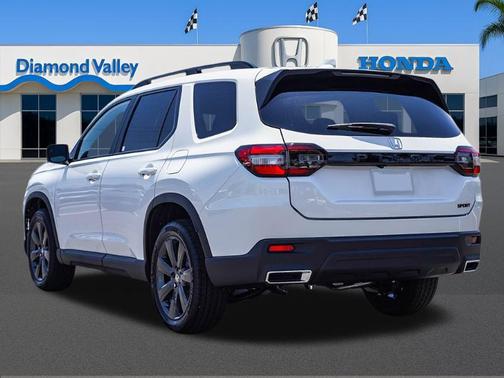 2025 Honda Pilot Sport