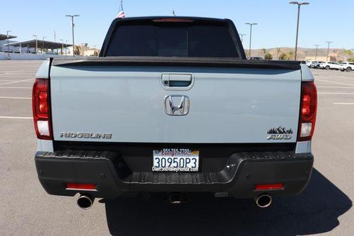 2022 Honda Ridgeline Black